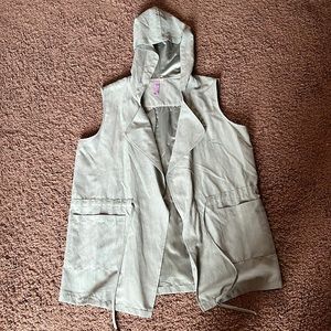 Womens size small FRANCESCAS POLYESTER VEST